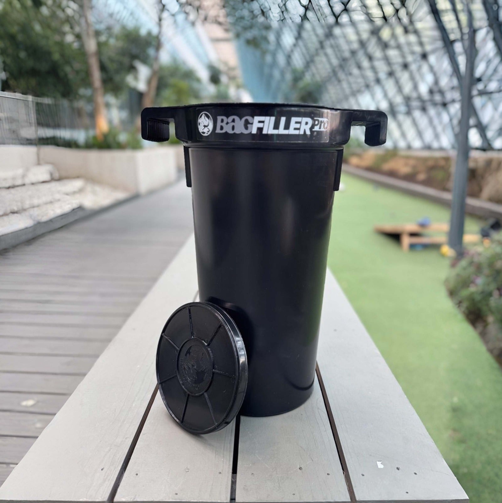 Bag Filler Pro Bucket with One Bottom Insert & Sandbag Kit – Complete Sandbag Filler Tool