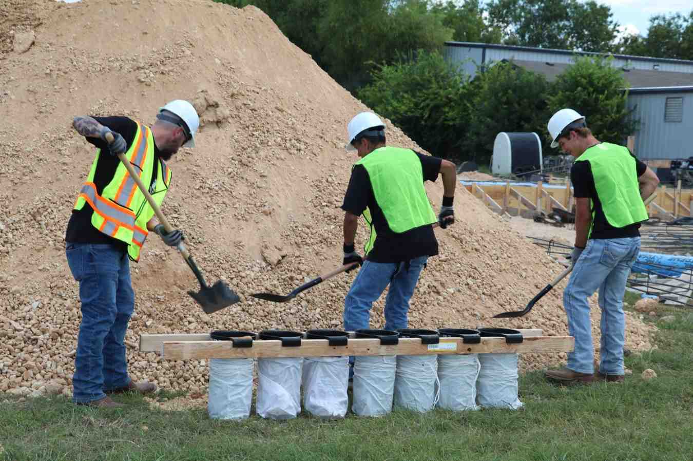 Bag Filler Pro Bucket With Bottom Insert - Heavy Duty Sand Filler Tool for Fast, Clean, and Efficient Bagging